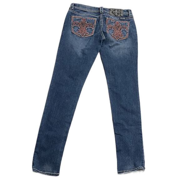 Miss Me Skinny Jeans Womens 26 JP5567G4 Embroidered Pockets Denim Low RIse Y2K - Picture 1 of 15